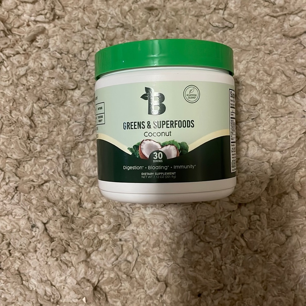 Greens & superfood coconut